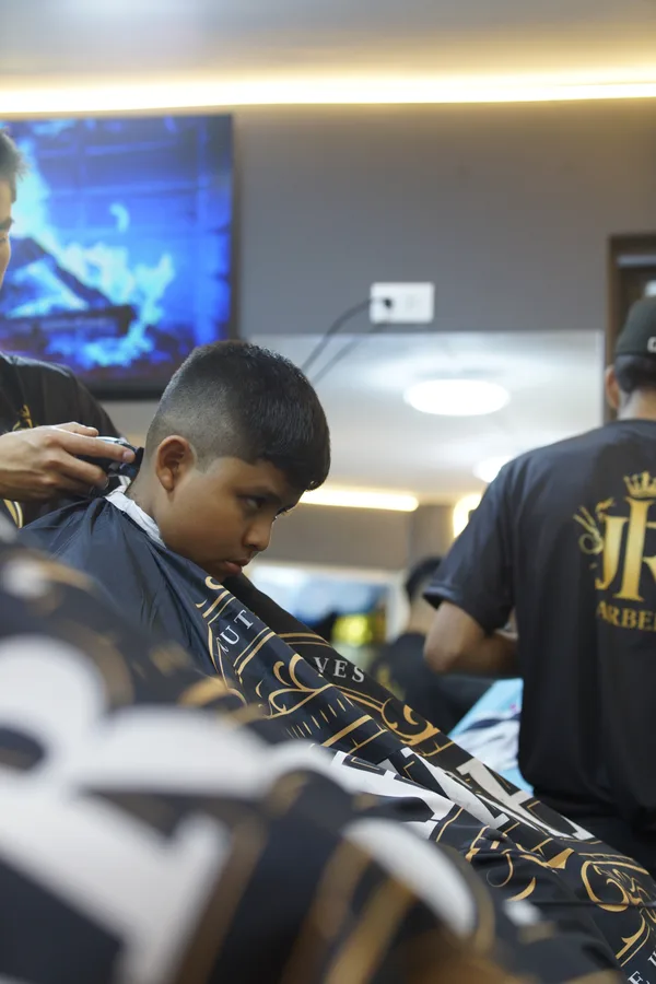 Corte premium JR Barbería